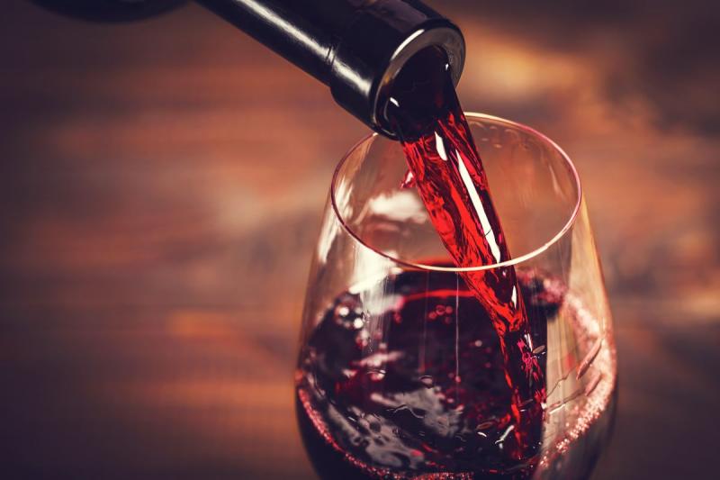 10% Off em Vinhos tintos, brancos, rosés e espumantes